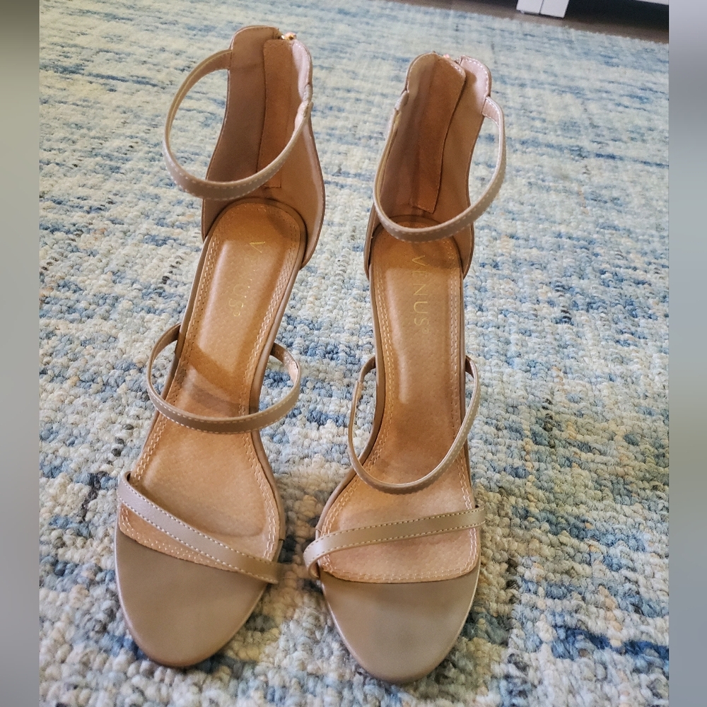 VENUS HEELS